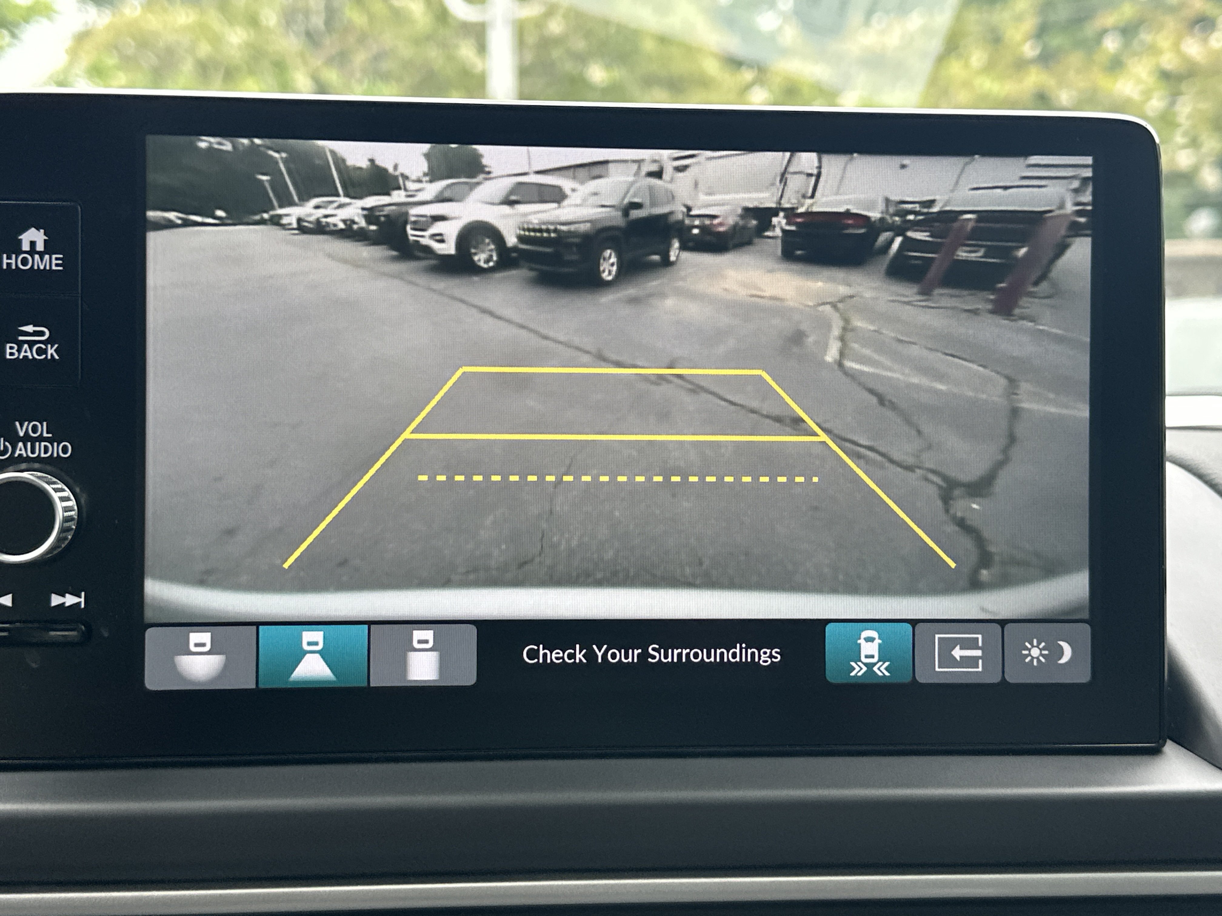 Used 2025 Honda Pilot Touring image 31