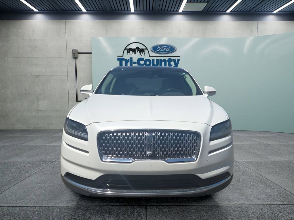 Used 2022 Lincoln Nautilus Reserve w/ Equipment Group 201A image 2