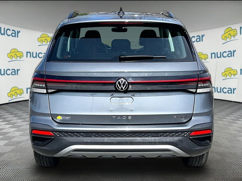 Used 2025 Volkswagen Taos S AWD/4WD image 5