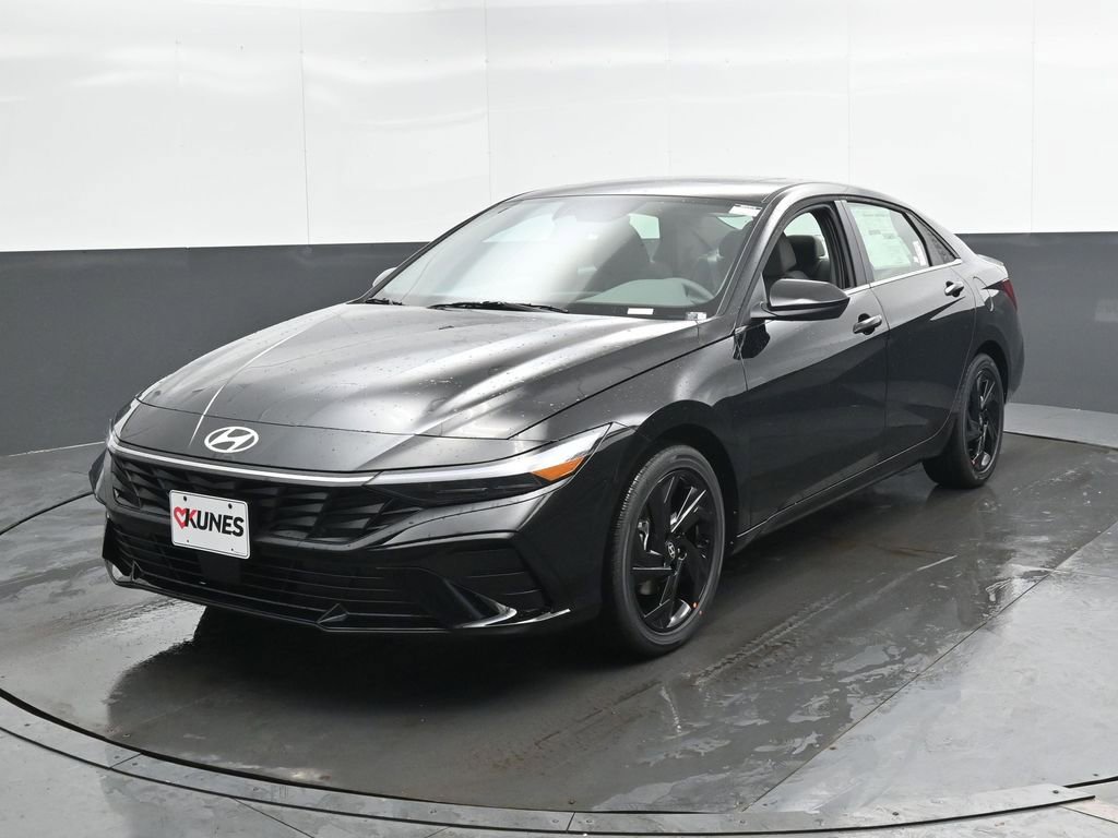 New 2026 Hyundai Elantra SEL Sport image 5