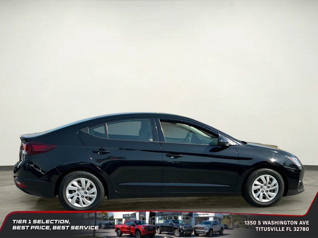 Used 2020 Hyundai Elantra SE FWD image 9