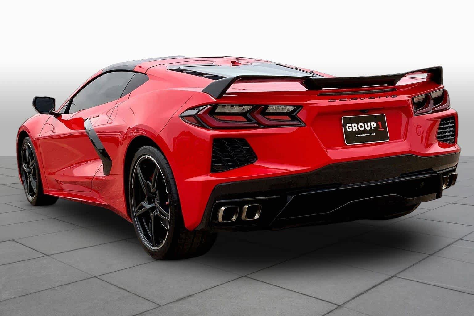 Used 2021 Chevrolet Corvette Stingray Preferred Cpe w/ Z51 Performance Package RWD image 12
