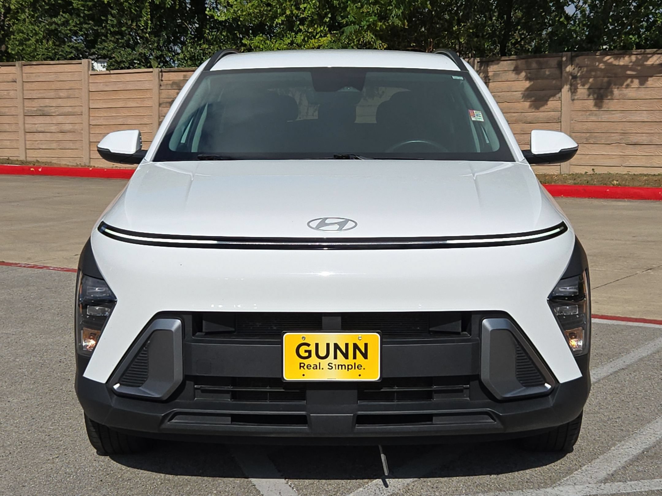 Used 2025 Hyundai Kona SEL FWD image 8