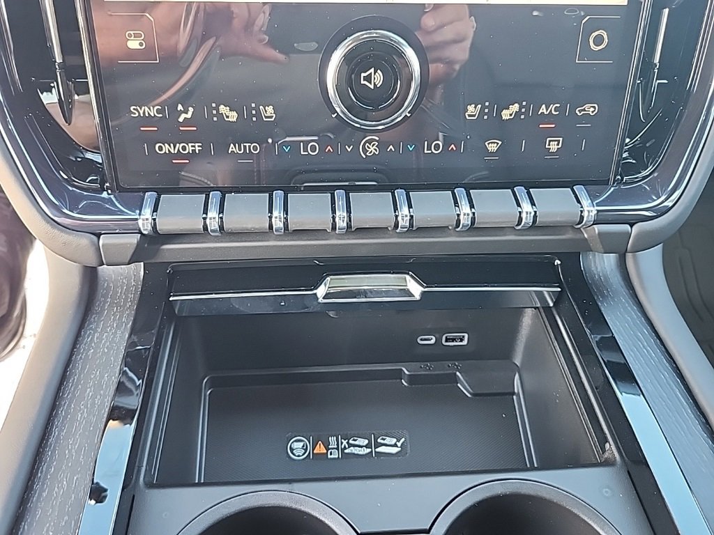New 2026 GMC Yukon XL AT4 Ultimate w/ LPO, Floor Liner Package image 29