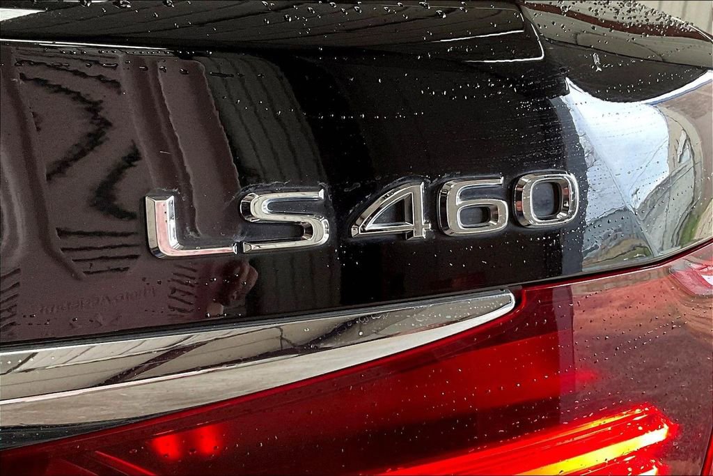 Used 2016 Lexus LS 460 w/ Comfort Package image 25