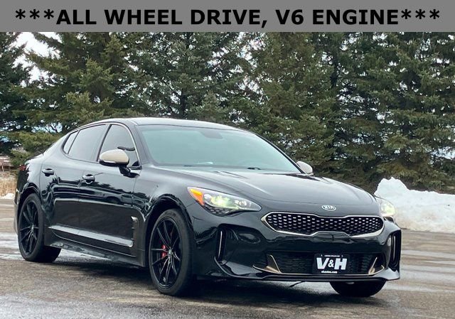 Used 2020 Kia Stinger GT image 1