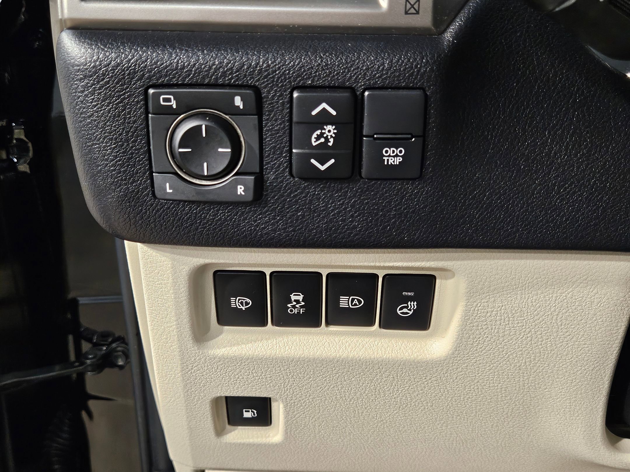 Used 2021 Lexus GX 460 Premium image 26