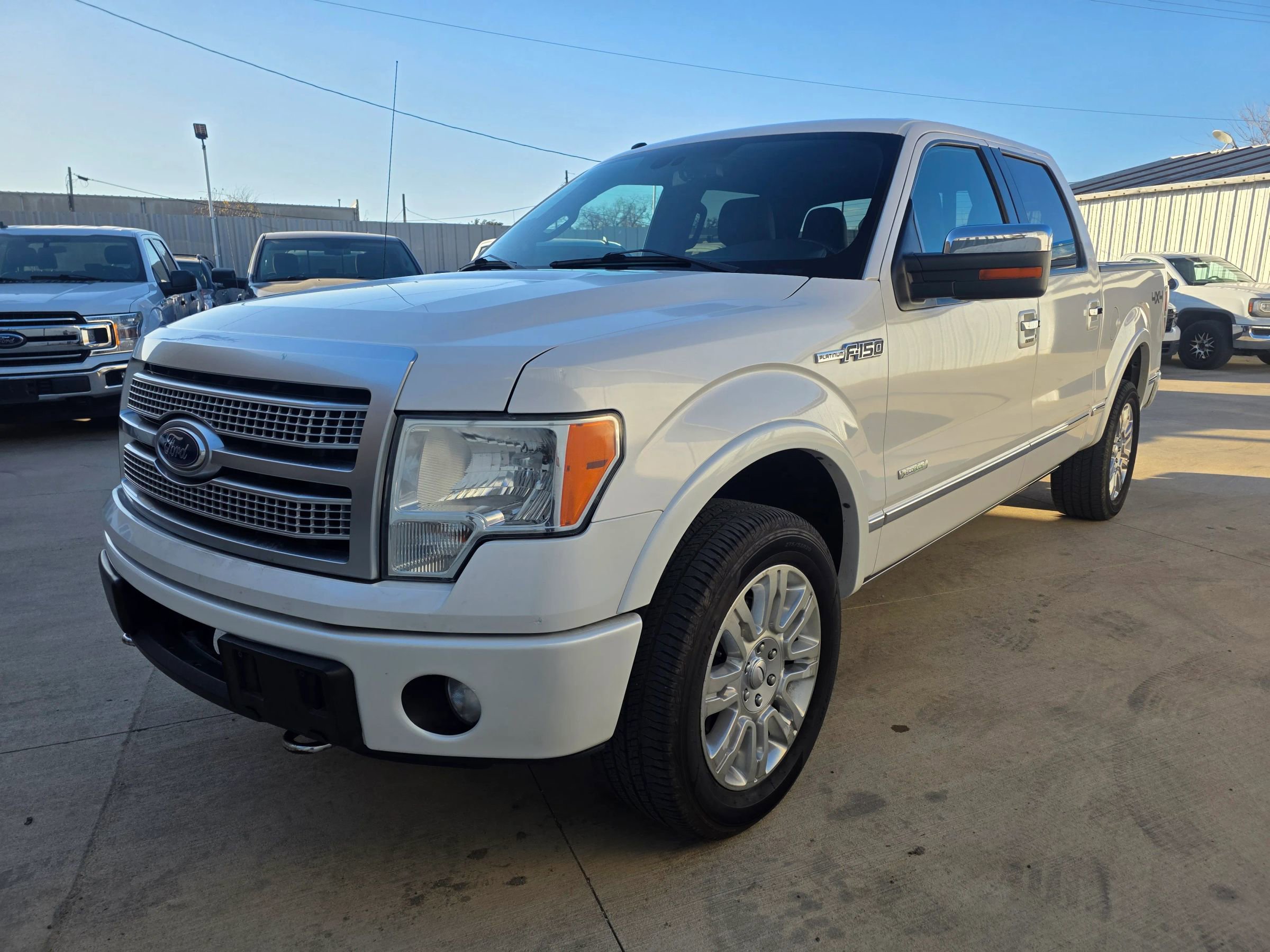 Used 2011 Ford F150 Platinum AWD/4WD image 3