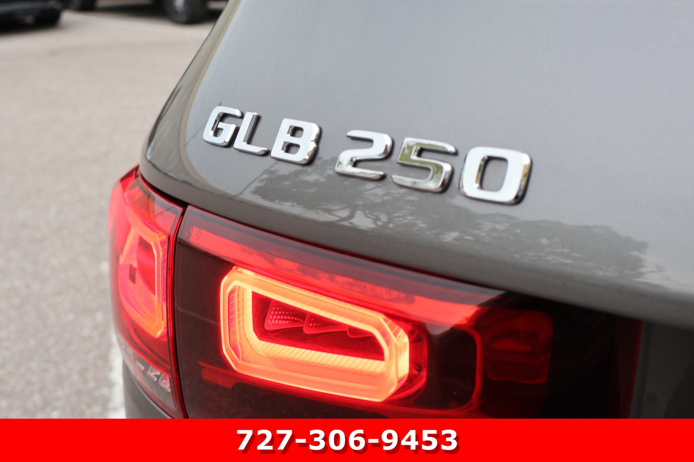 Certified 2023 Mercedes-Benz GLB 250 4MATIC image 9