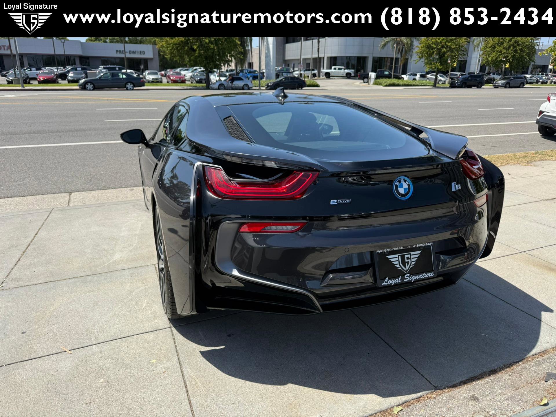 Used 2015 BMW i8 image 5