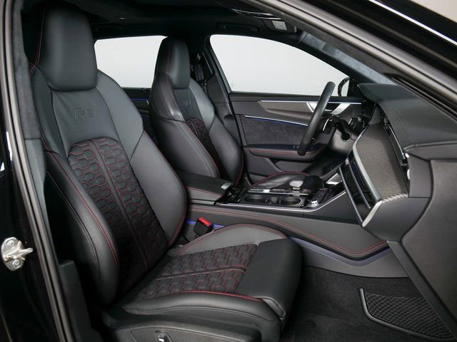 Used 2024 Audi RS 6 performance image 11