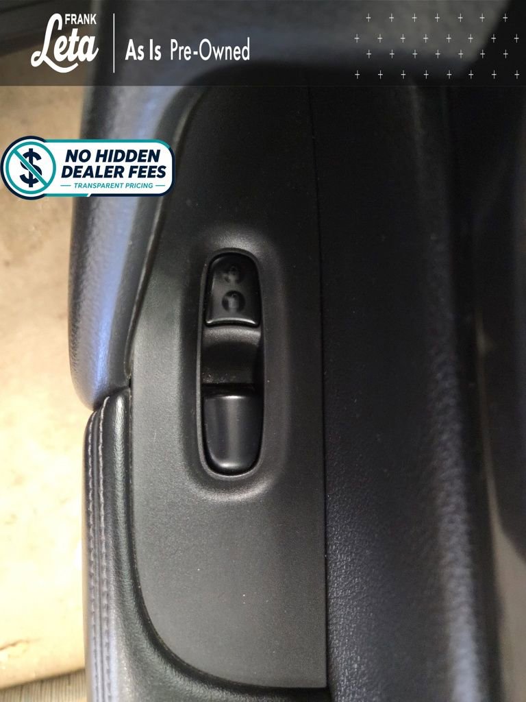 Used 2017 Nissan Rogue S FWD image 21