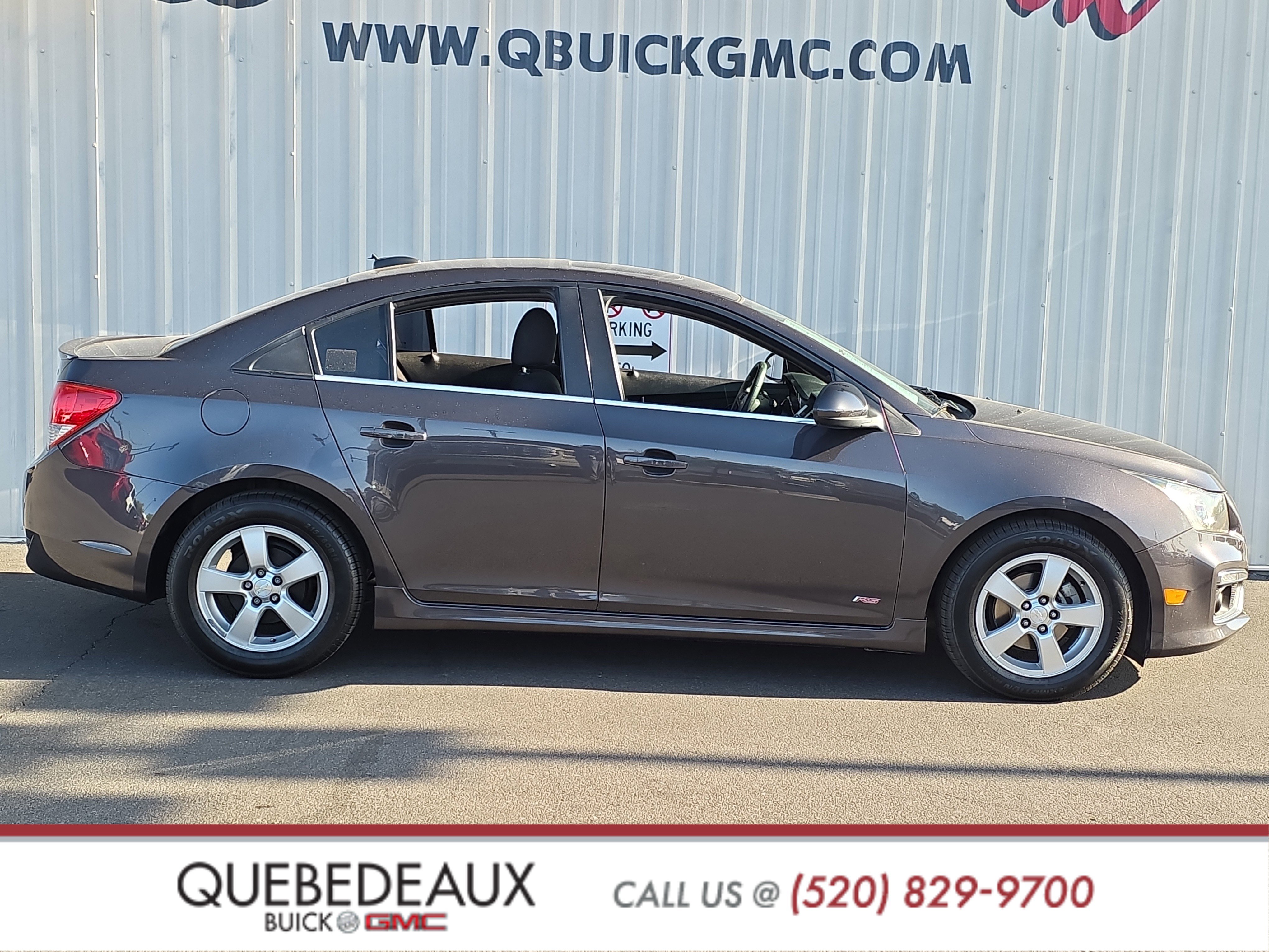Used 2016 Chevrolet Cruze LT w/ Sun And Sound Package FWD image 8