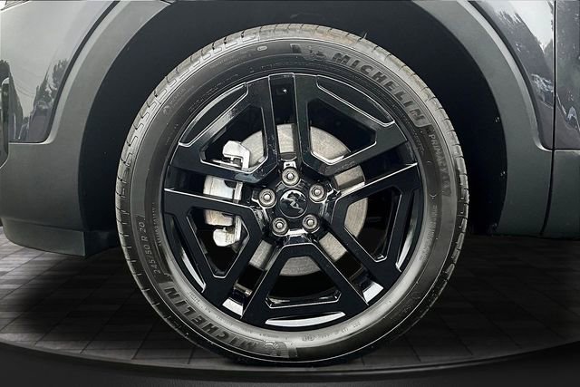 Certified 2025 Kia Telluride SX Prestige X-Line AWD/4WD image 35