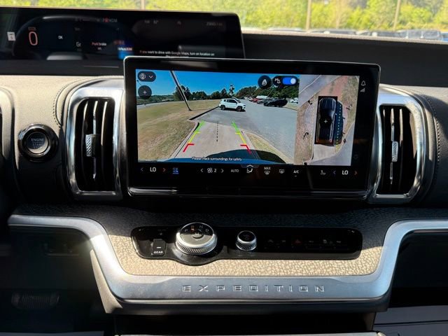 Used 2025 Ford Expedition Tremor image 19