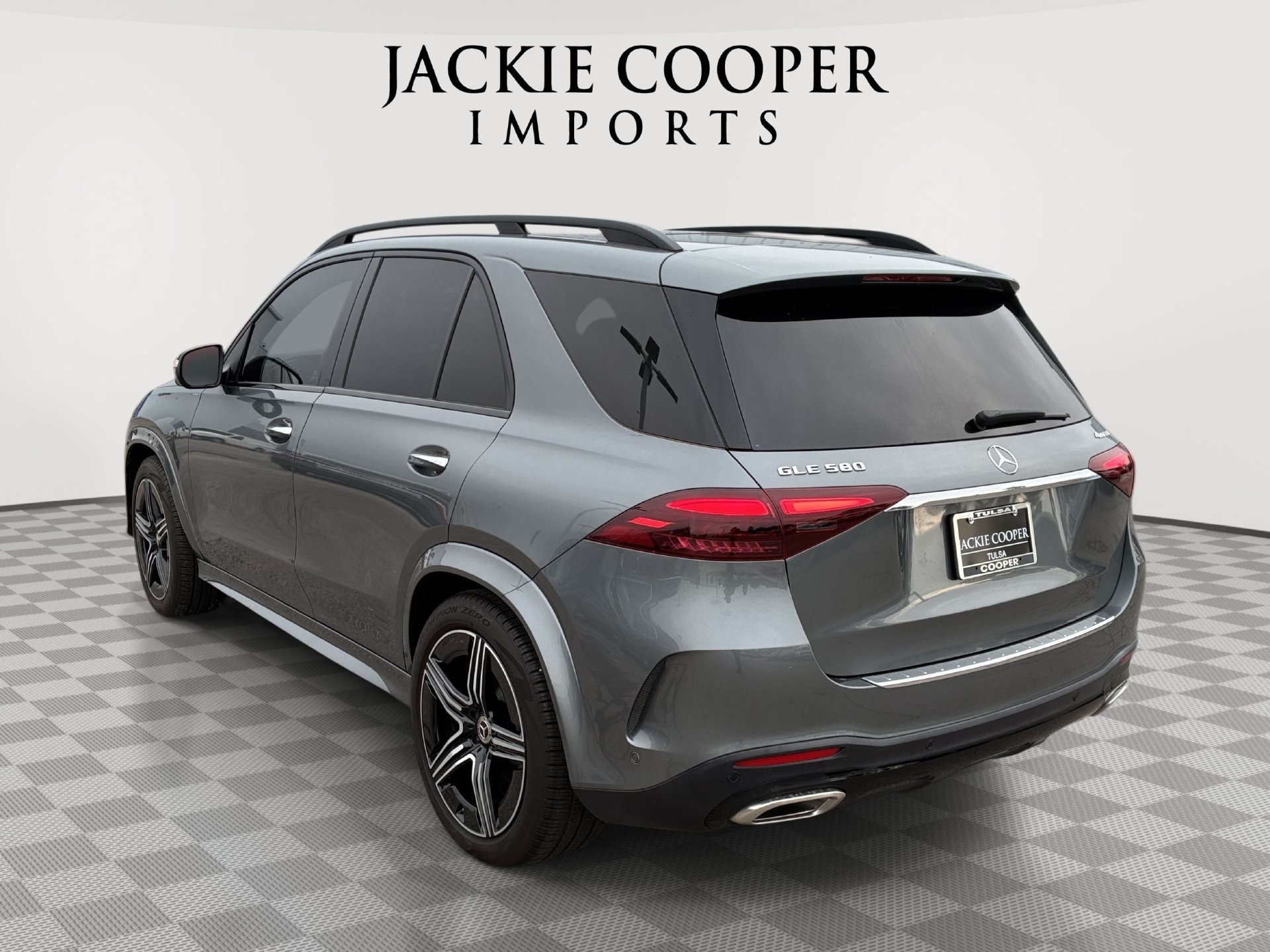 Certified 2025 Mercedes-Benz GLE 580 4MATIC image 7