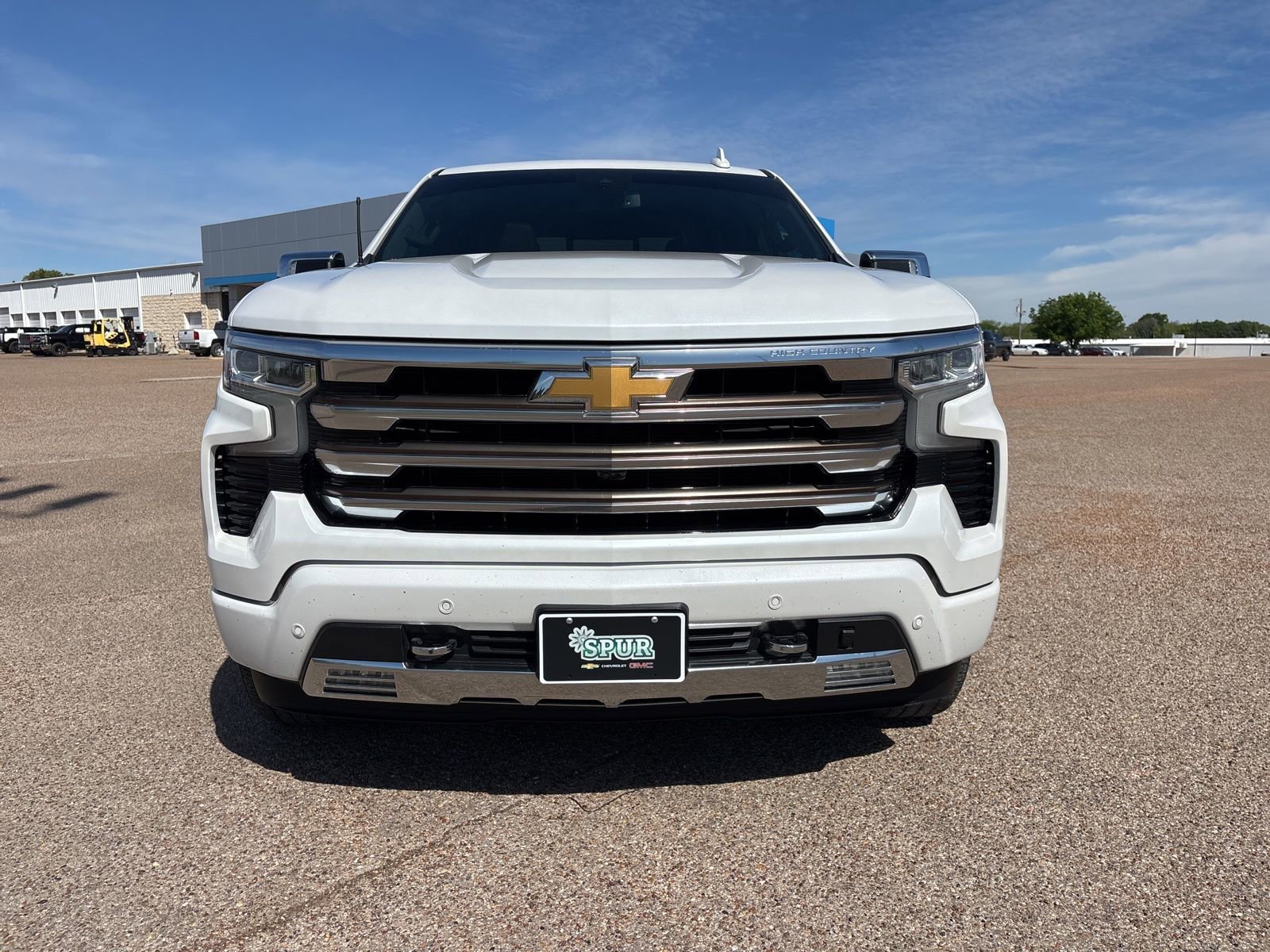 Used 2022 Chevrolet Silverado 1500 High Country w/ High Country Premium Package image 9