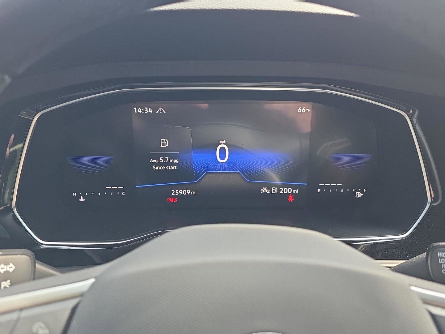 Used 2024 Volkswagen Jetta Sport image 12