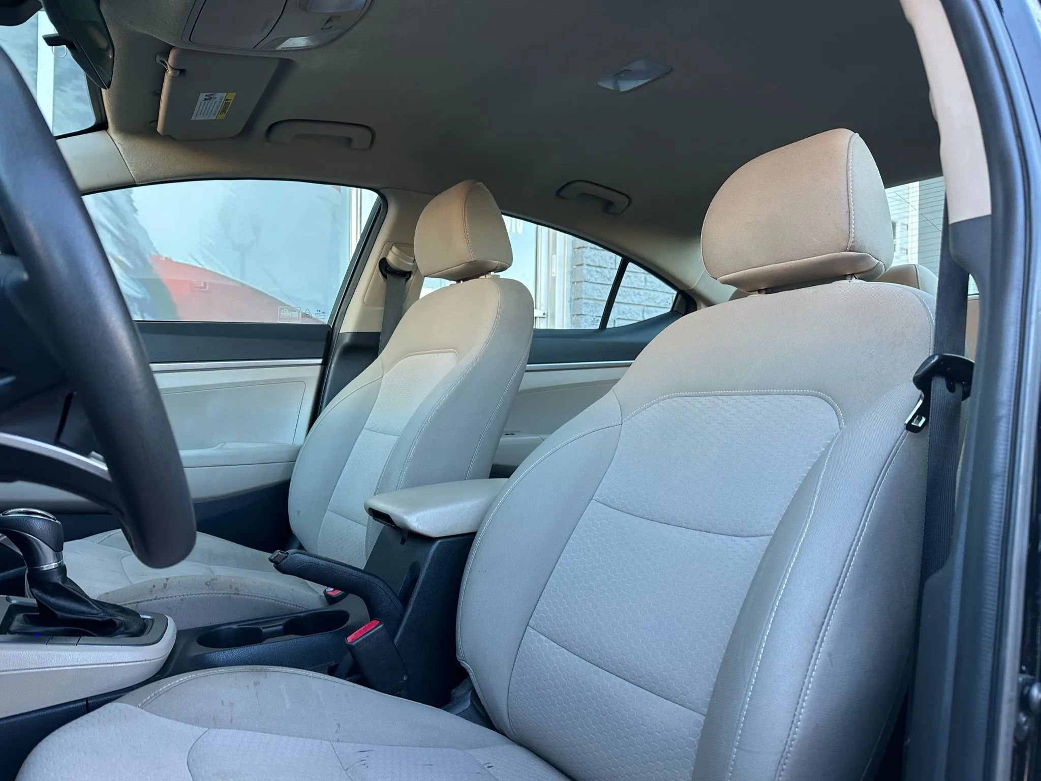 Used 2020 Hyundai Elantra SE image 10