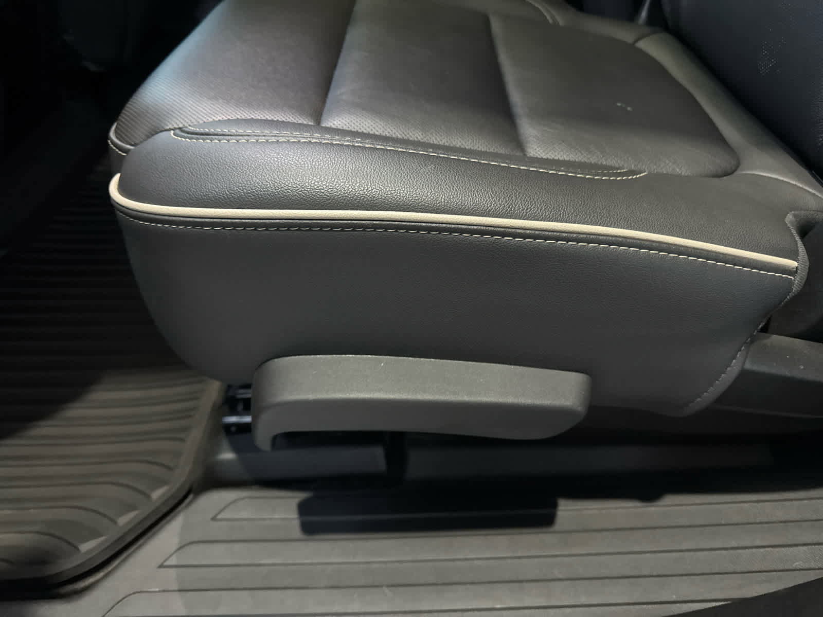 Certified 2023 Chevrolet Traverse Premier image 34