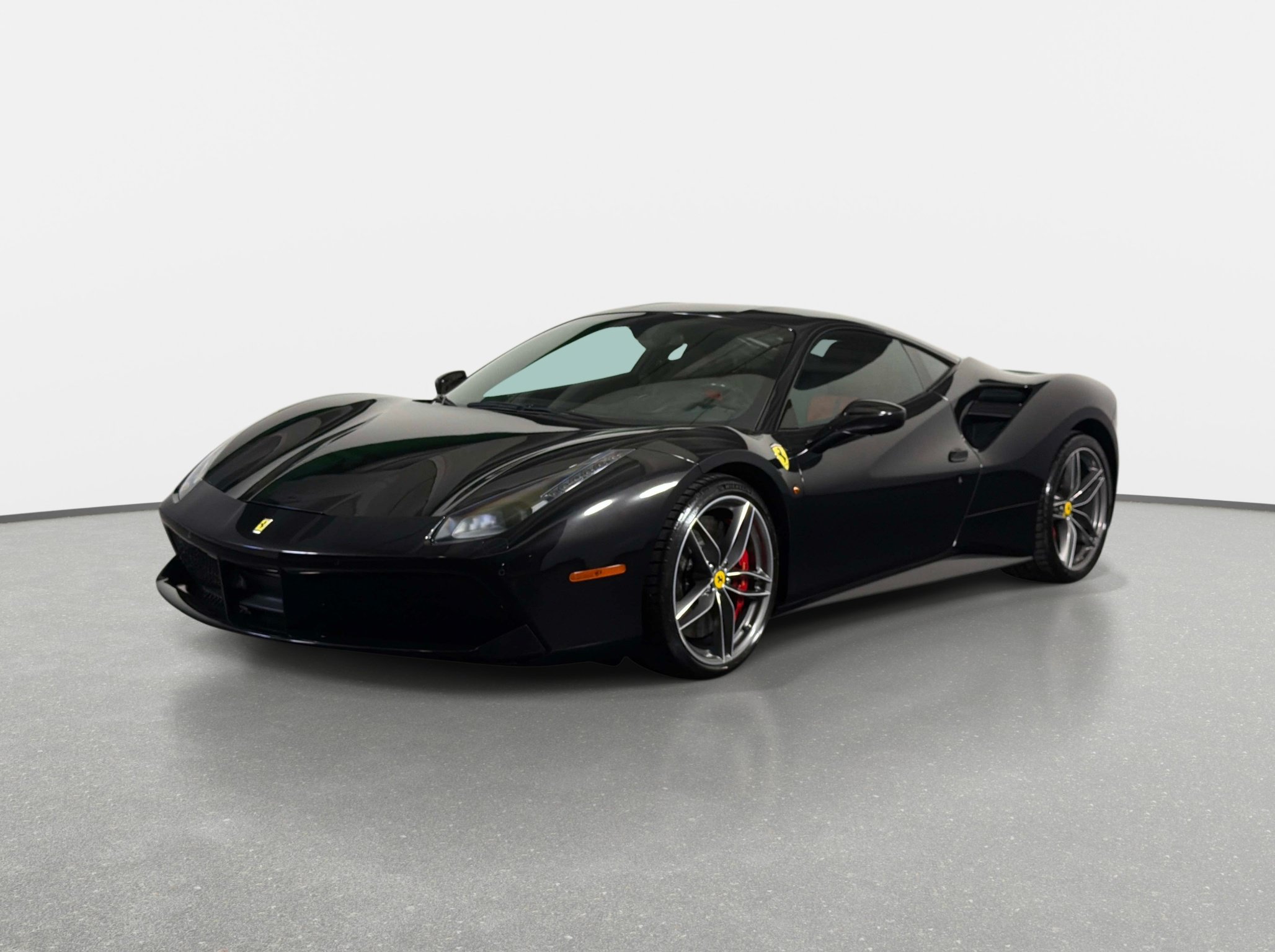 Used 2018 Ferrari 488 GTB RWD image 18