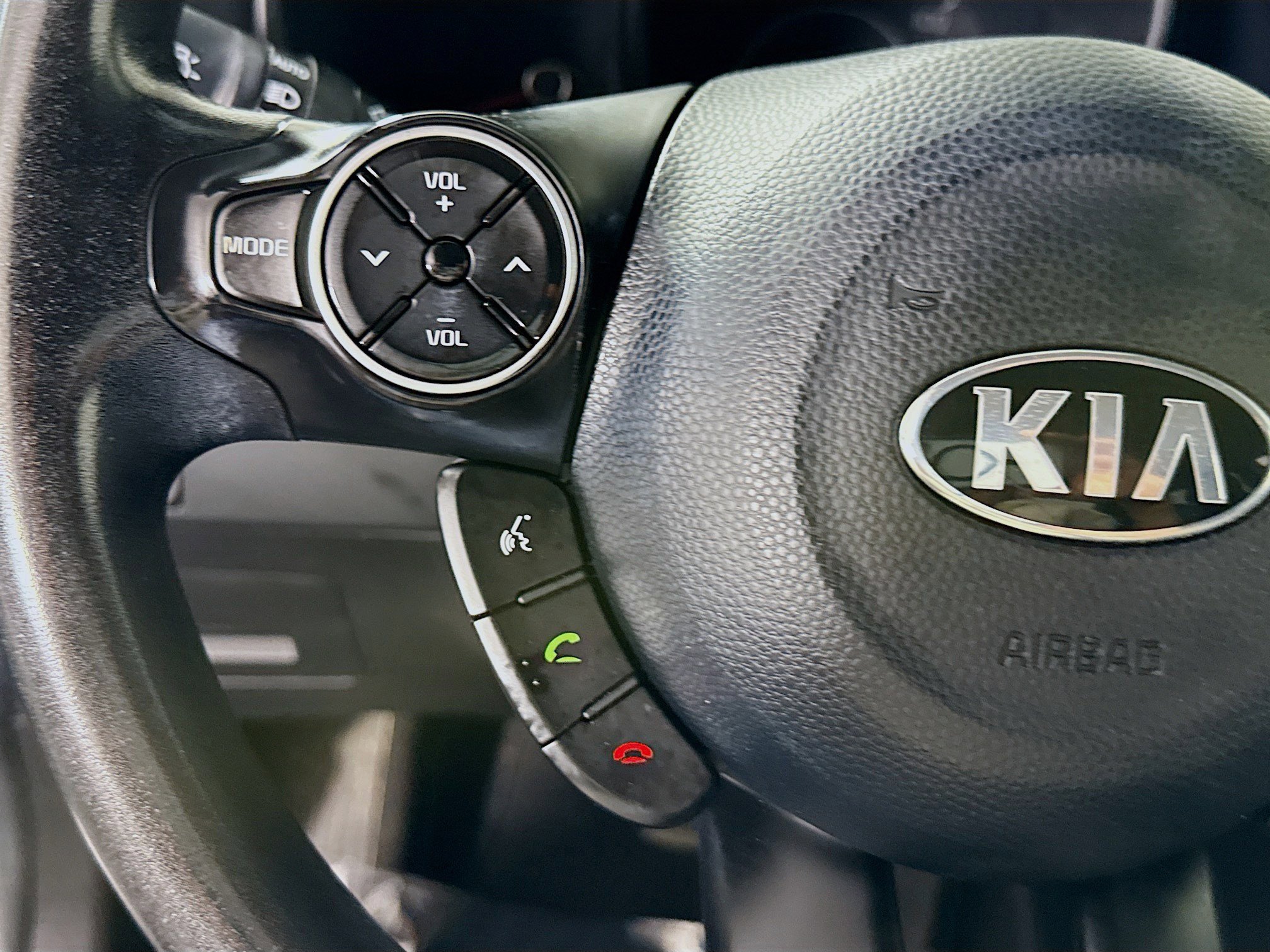 Used 2018 Kia Soul + image 14