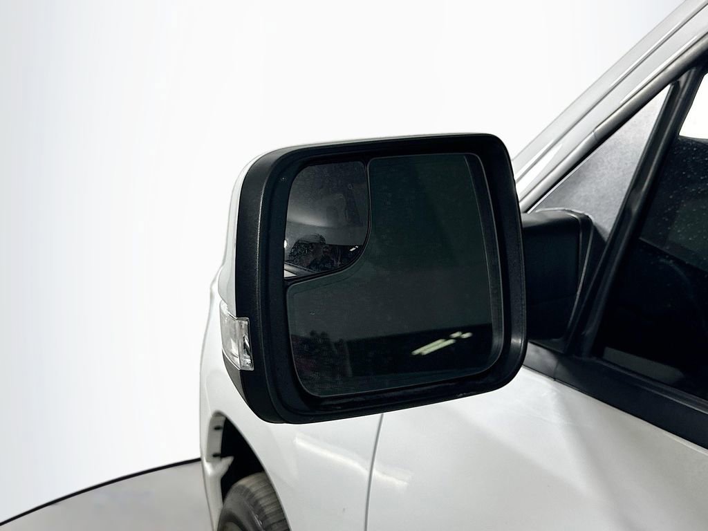 Used 2023 RAM 1500 Big Horn AWD/4WD image 32