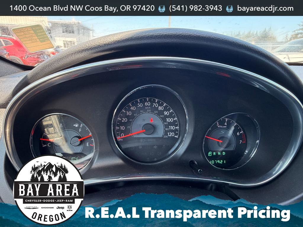Used 2012 Chrysler 200 Touring FWD image 10