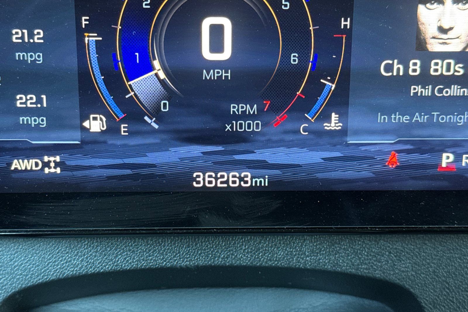 Used 2025 Chevrolet Traverse Z71 AWD/4WD image 3