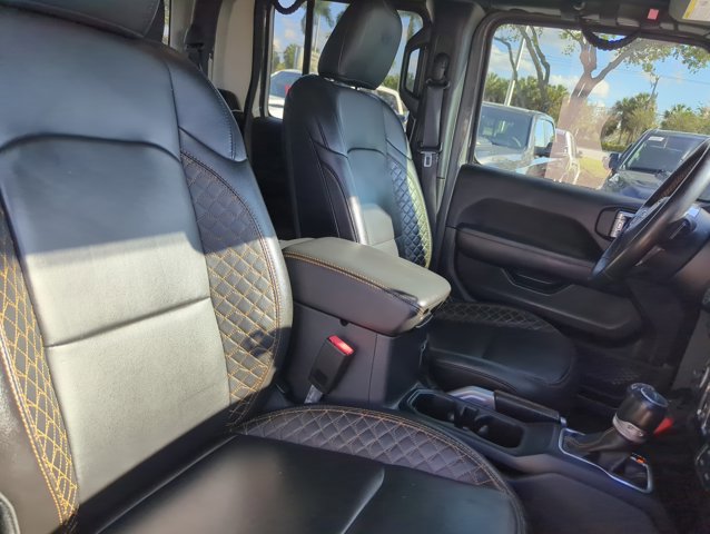 Used 2022 Jeep Gladiator Overland AWD/4WD image 27