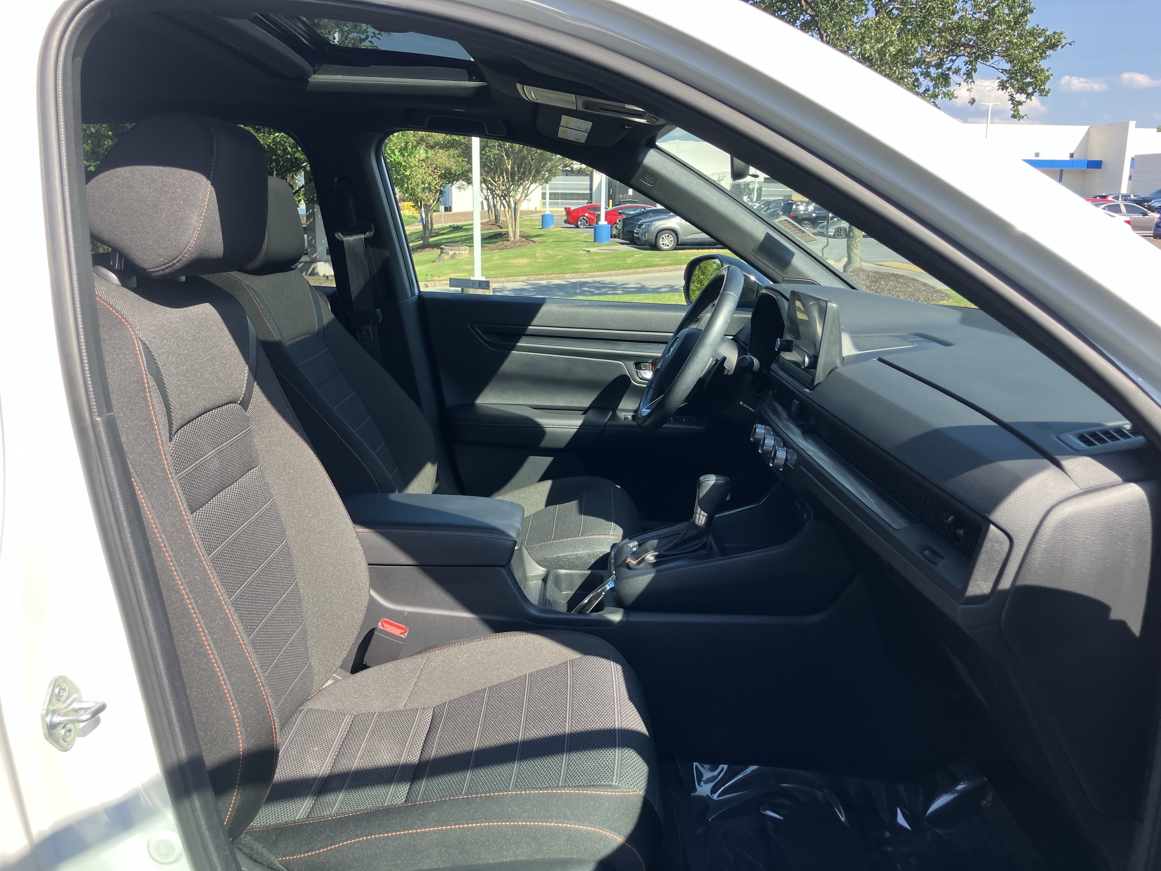 Used 2023 Honda CR-V Sport image 34