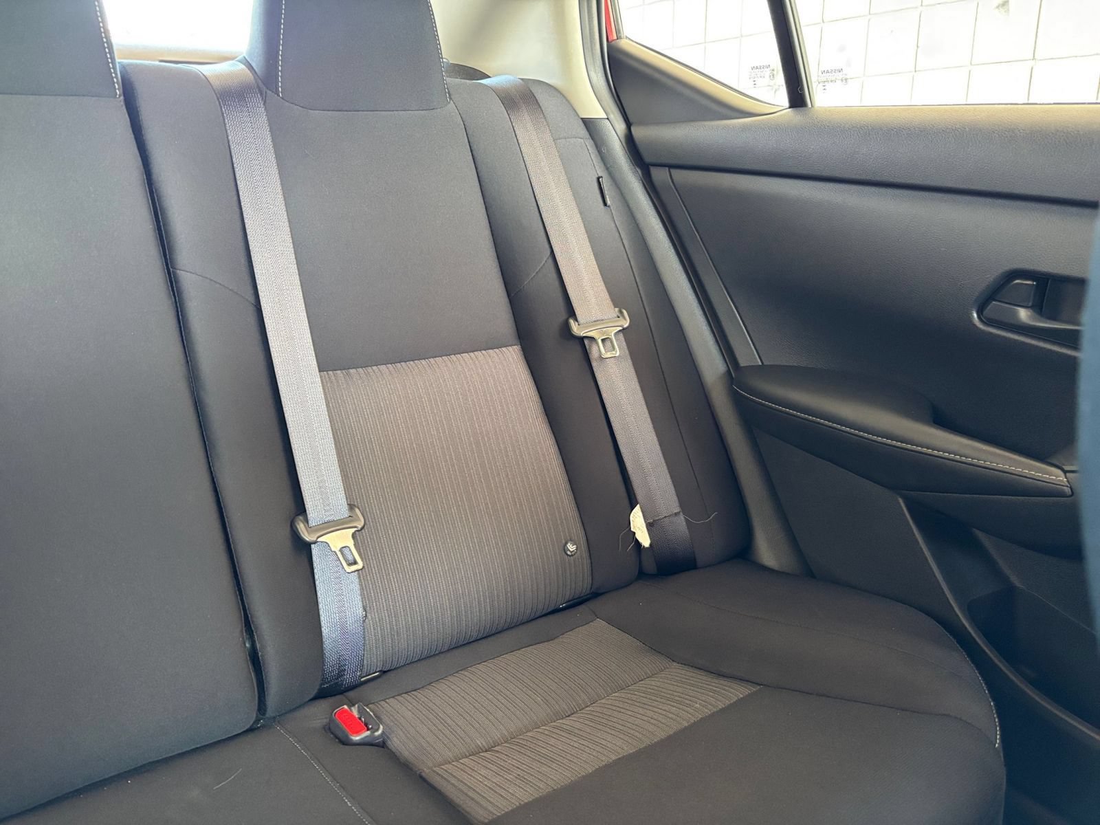 Used 2025 Nissan Sentra SV FWD image 34
