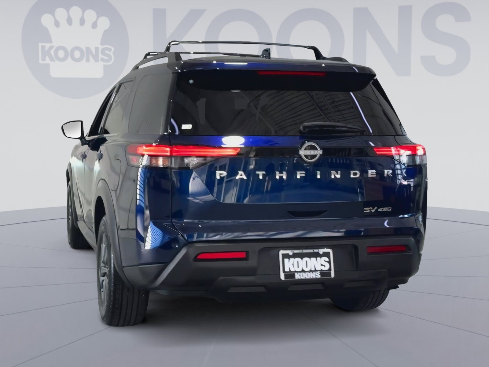 Used 2023 Nissan Pathfinder SV w/ Cargo Package image 10