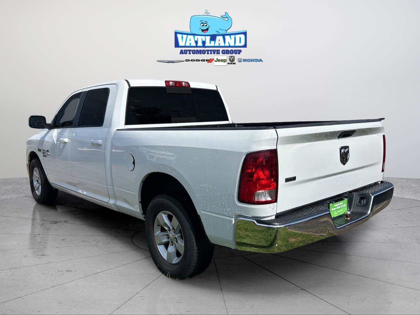 Used 2020 RAM 1500 Classic SLT RWD image 3