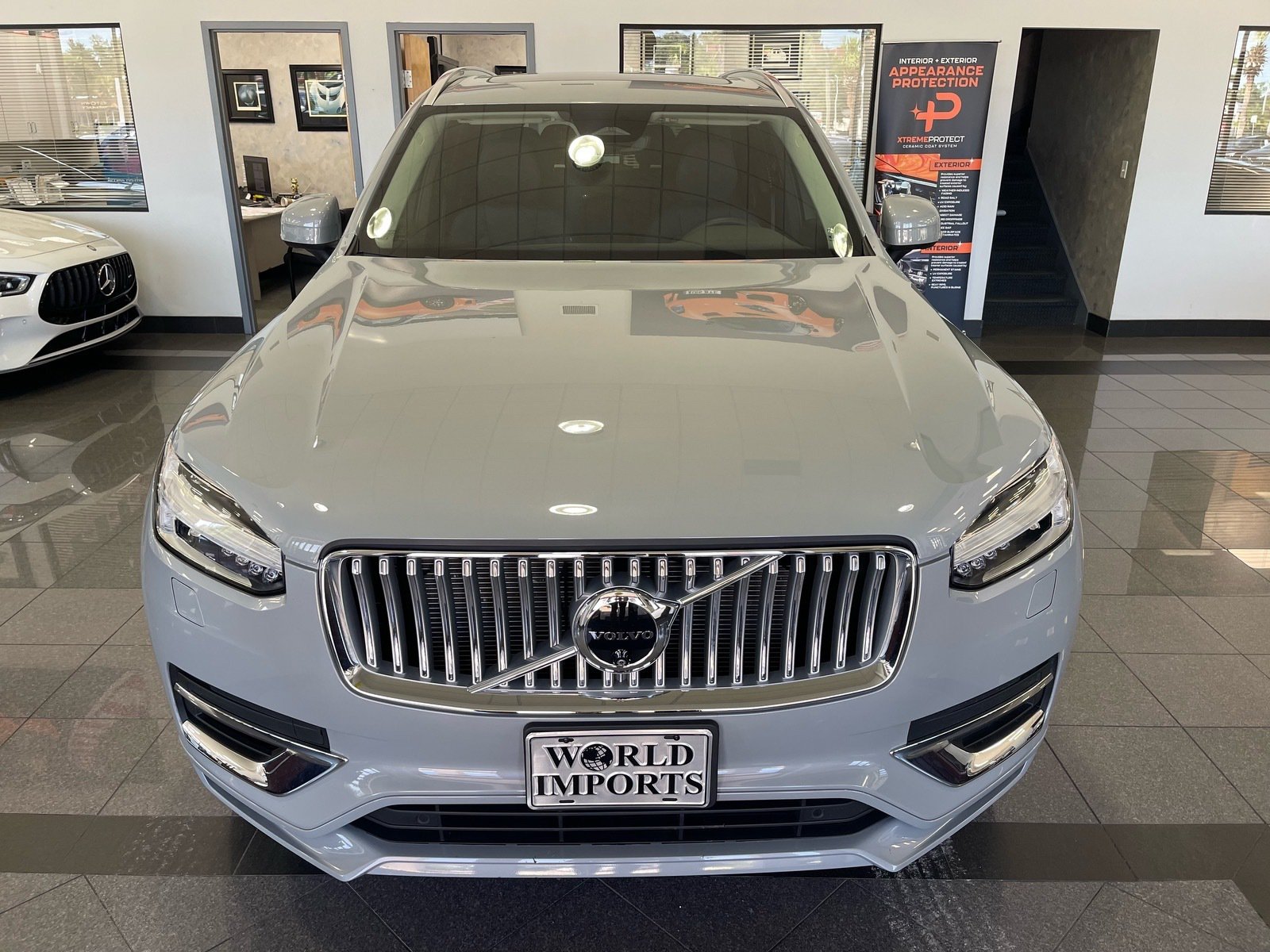 Used 2025 Volvo XC90 T8 Plus w/ Protection Package Premier AWD/4WD image 9