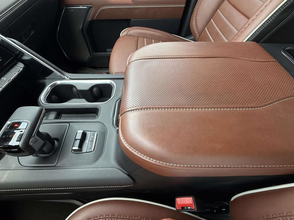 Used 2025 GMC Sierra 1500 Denali Ultimate AWD/4WD image 30