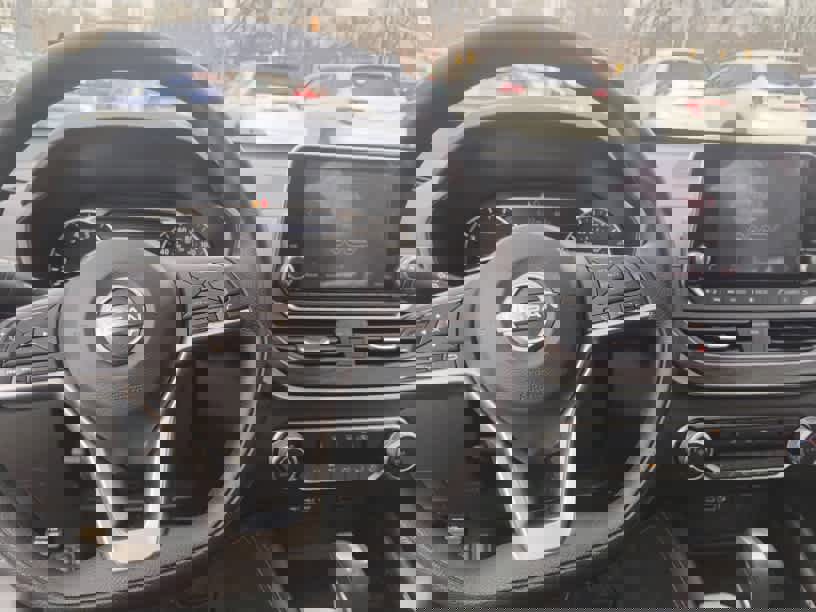 Used 2023 Nissan Altima 2.5 SV image 9