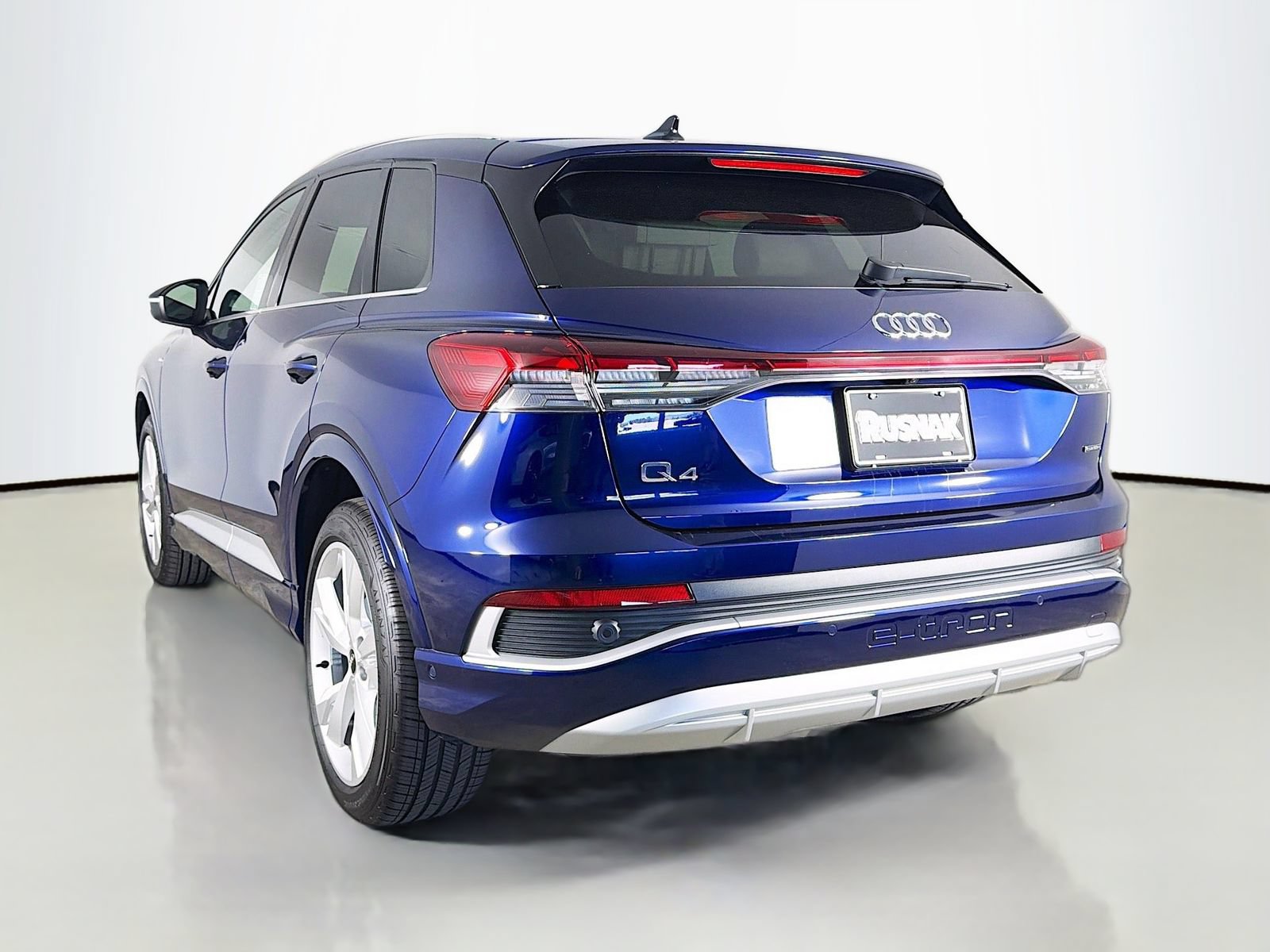 Certified 2023 Audi Q4 e-tron Prestige w/ 20" Wheel Package AWD/4WD image 5