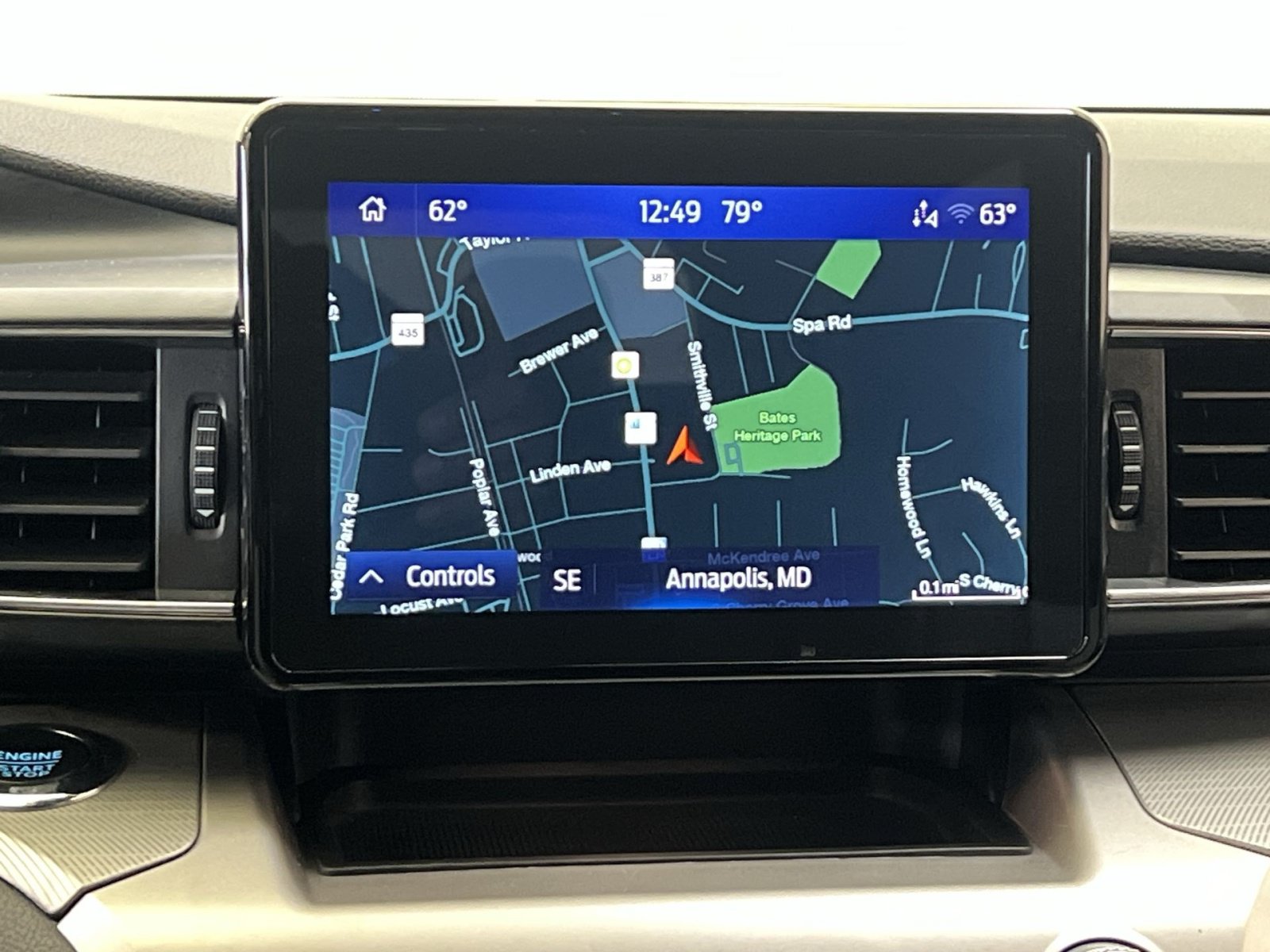 Used 2022 Ford Explorer XLT w/ Equipment Group 202A AWD/4WD image 19