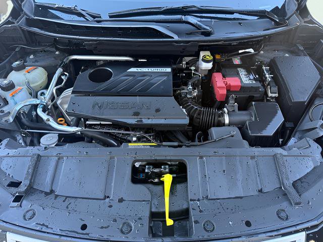Used 2025 Nissan Rogue SV image 26