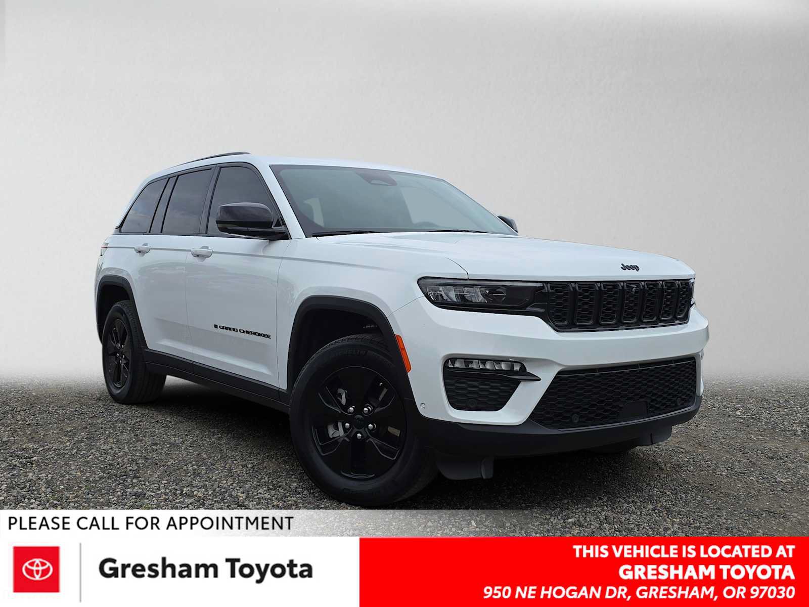 Used 2022 Jeep Grand Cherokee Limited 4xe w/ Luxury Tech Group II AWD/4WD image 1