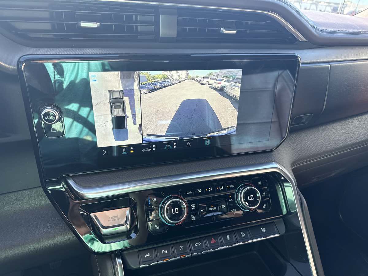 Used 2022 GMC Sierra 1500 Denali AWD/4WD image 33