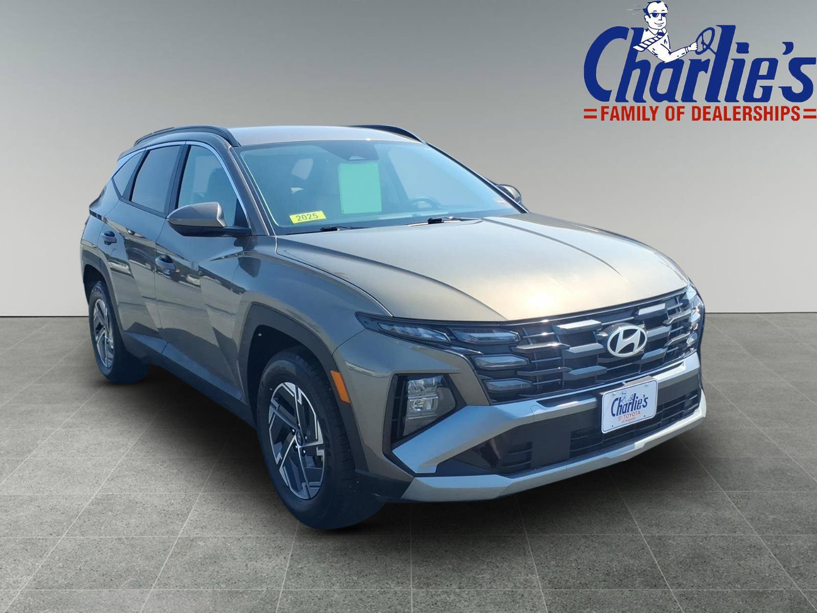 Used 2025 Hyundai Tucson Blue AWD/4WD image 3