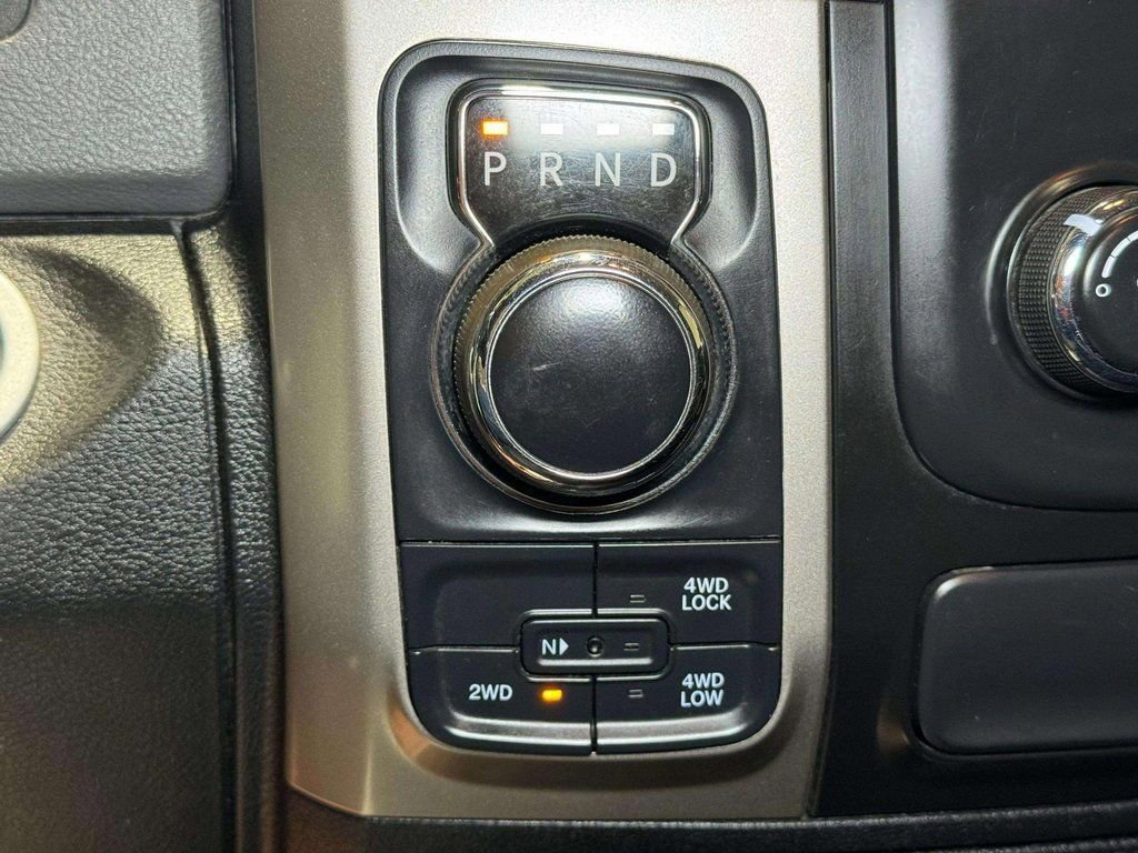 Used 2017 RAM 1500 Classic SLT image 11