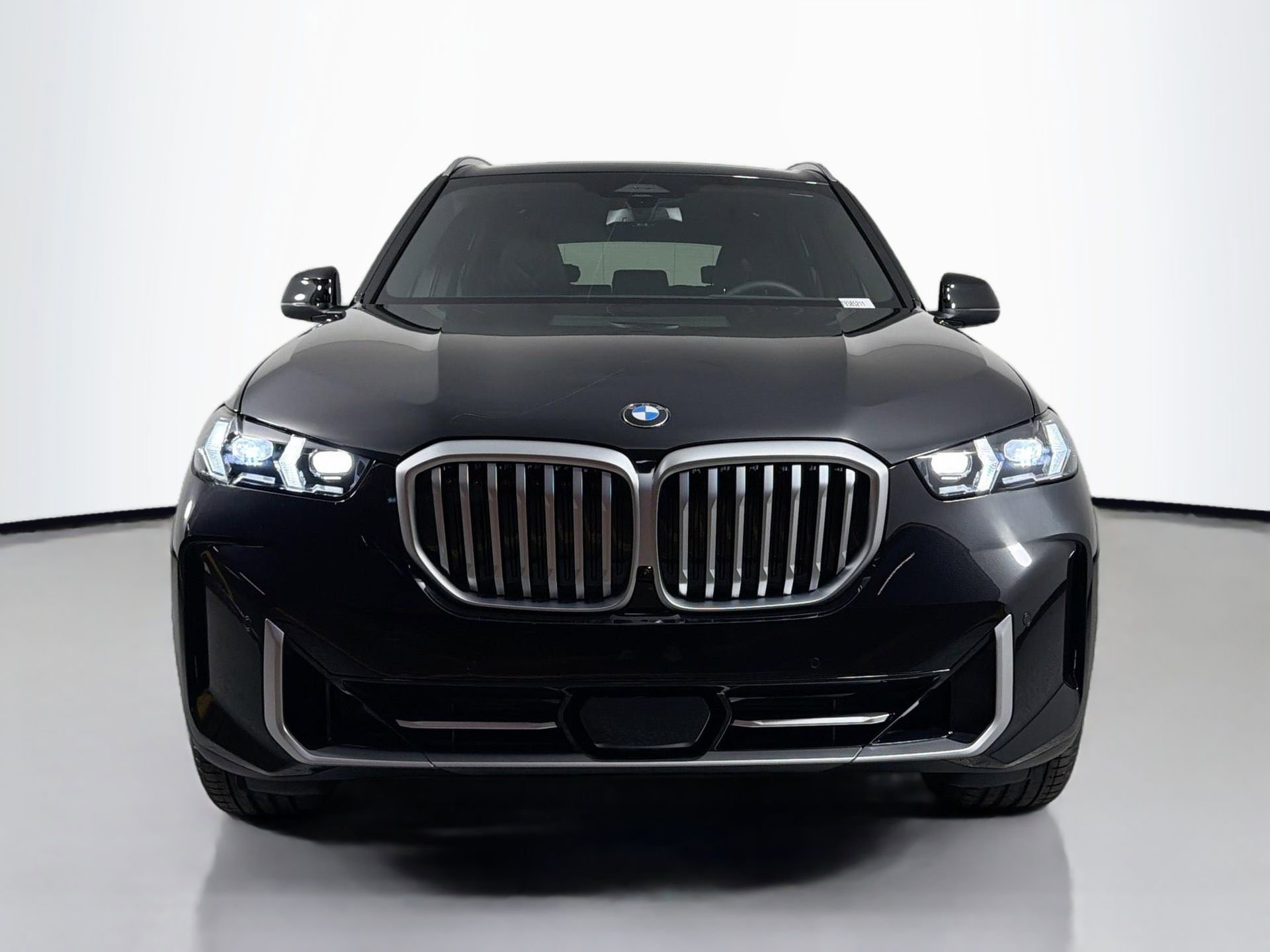 New 2026 BMW X5 sDrive40i w/ Climate Comfort Package image 2