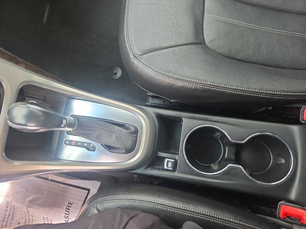 Used 2012 Buick Verano Leather FWD image 13