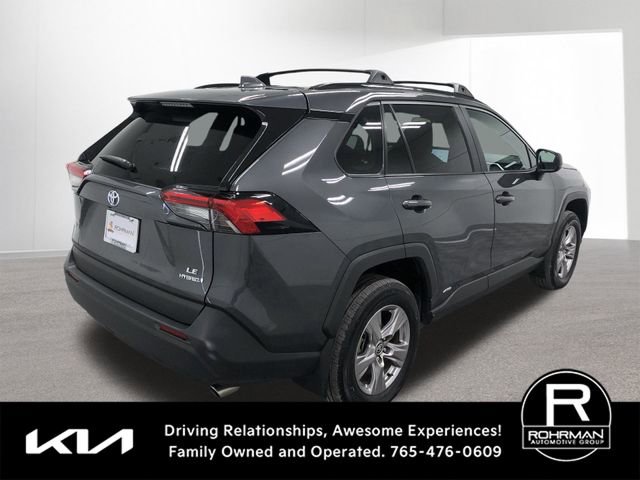 Used 2024 Toyota RAV4 LE image 6