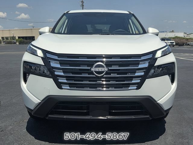 Used 2026 Nissan Rogue SV FWD image 8