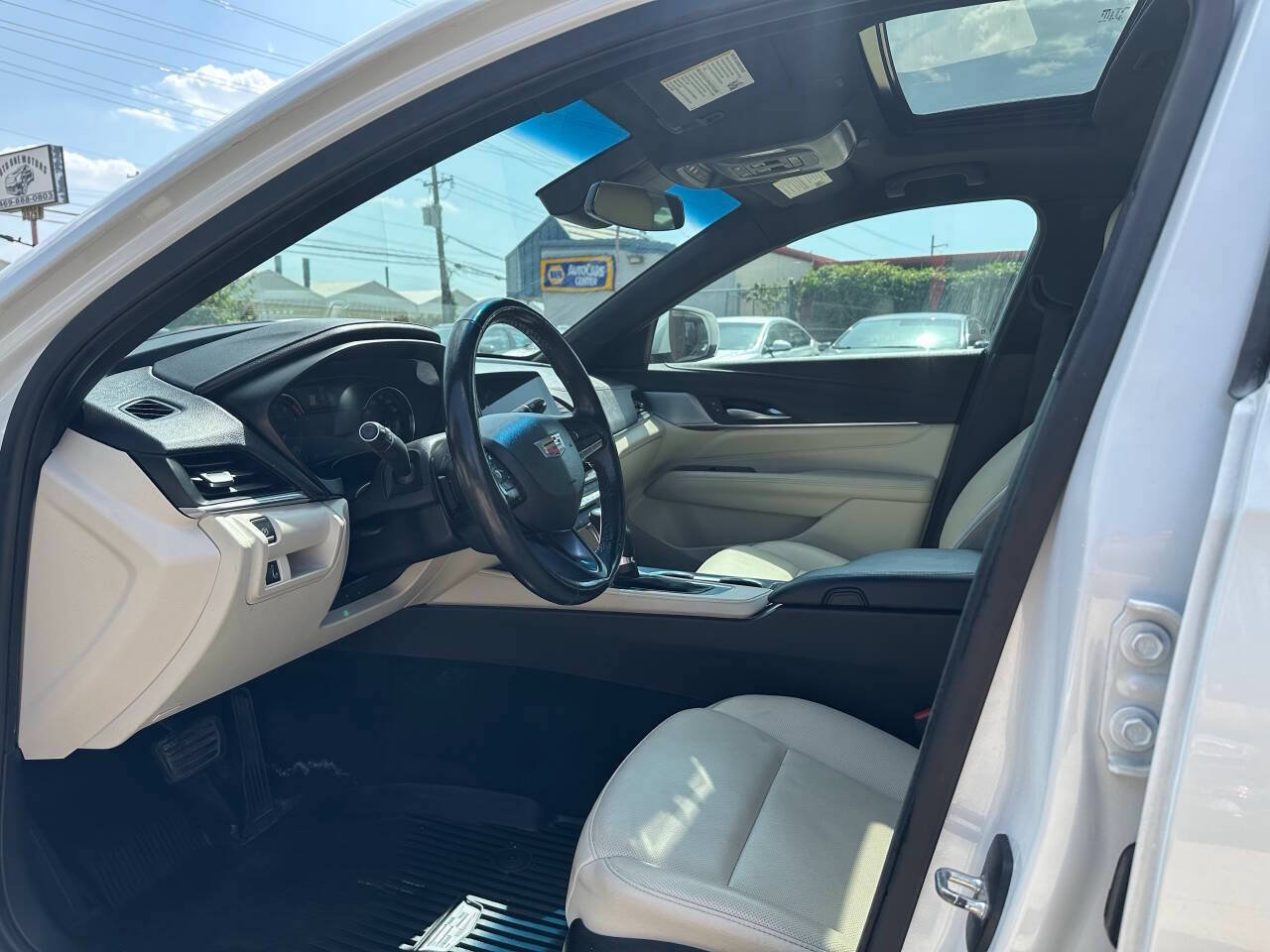Used 2020 Cadillac CT4 Premium Luxury AWD/4WD image 10