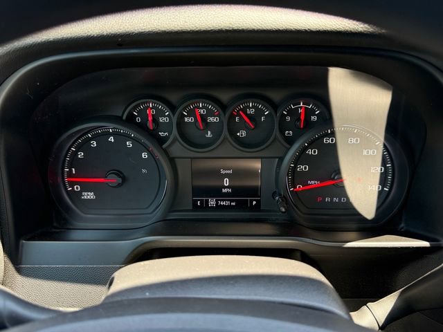 Used 2020 Chevrolet Silverado 1500 Custom w/ Custom Value Package AWD/4WD image 19